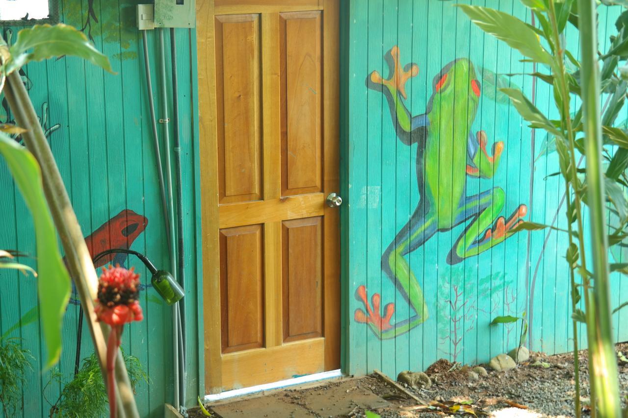 Ranchos Remo Lodge ウビタ エクステリア 写真